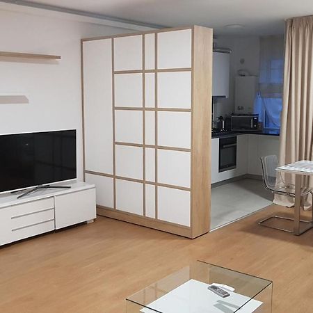 Top Trio Residence บูคาเรสต์ ภายนอก รูปภาพ