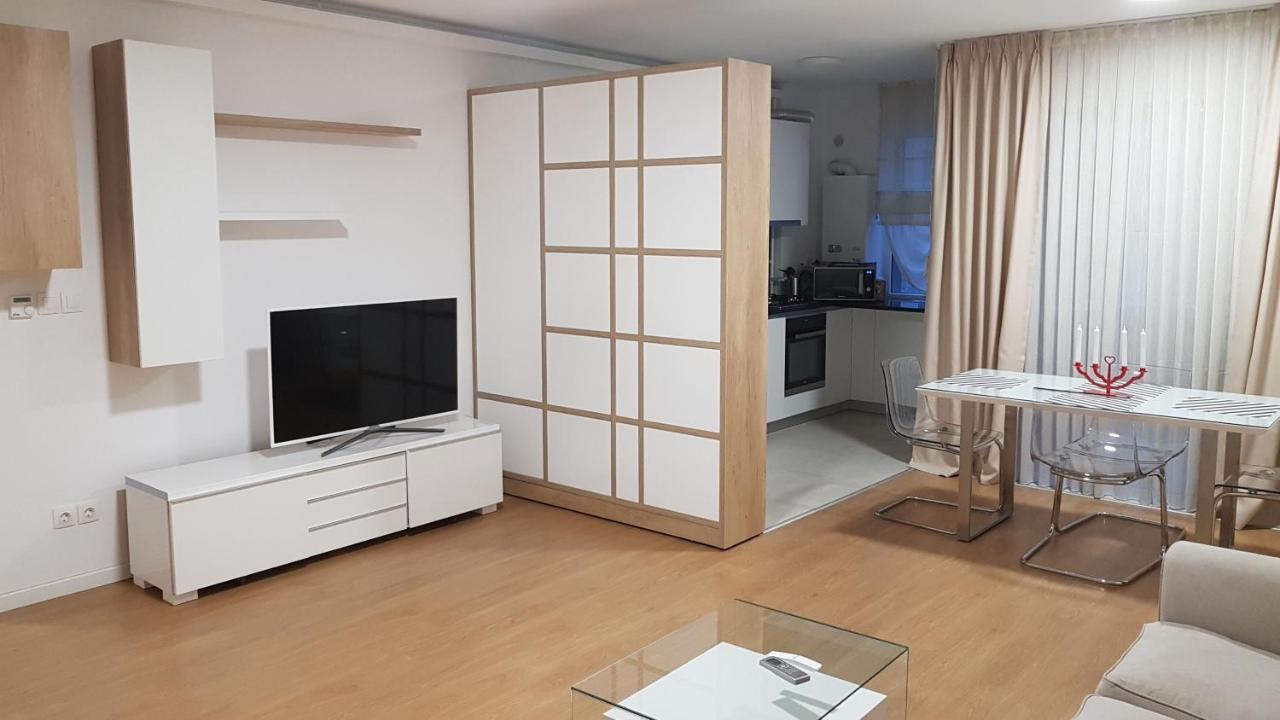 Top Trio Residence บูคาเรสต์ ภายนอก รูปภาพ